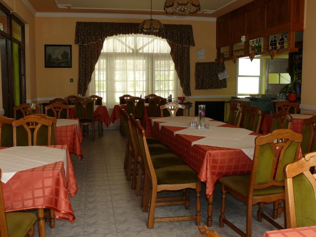 Hotel Orchidea Balástya Eksteriør bilde